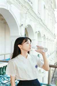 撩上那个疯批教官后,霸道一姐秒变软妹全文阅读