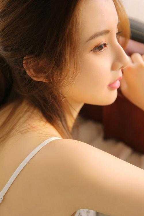 穿书七零，悲惨女配不按剧情走畅销书目